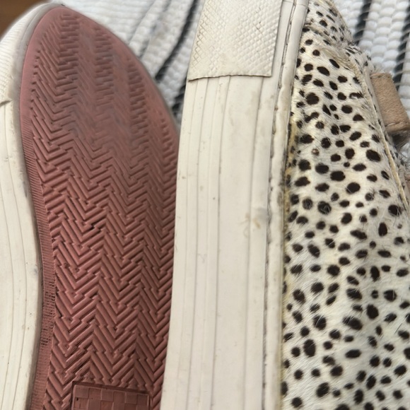 Shoes - Picture 9 of 14